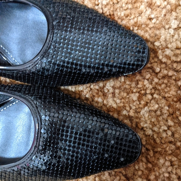 Zara Black Metal Mesh Pumps - Picture 6 of 7